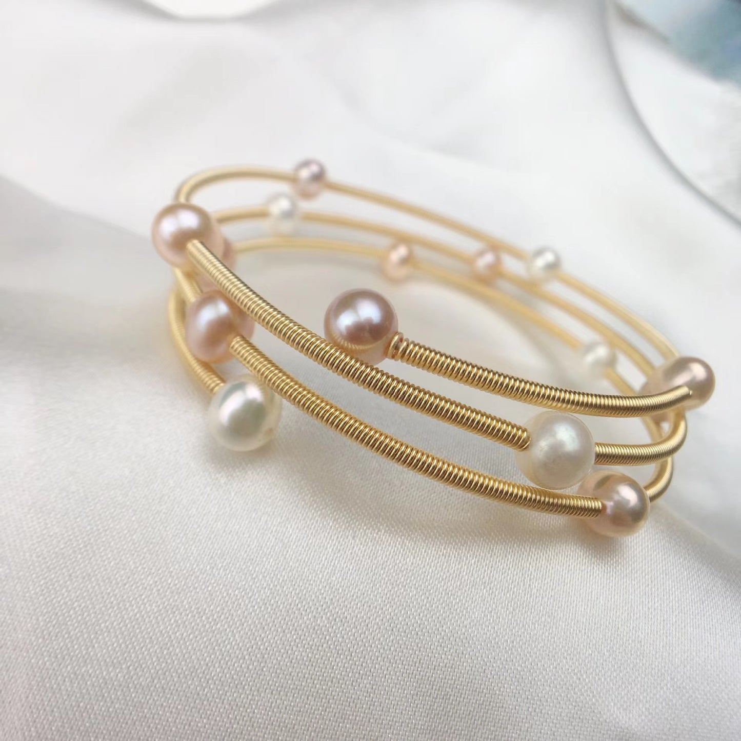 Three Ring Bracelet ,Cold Pearl Color